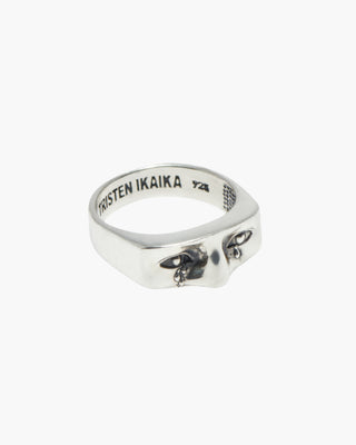 Sad Boi ring in 925 sterling silver, sculpted face signet, front view