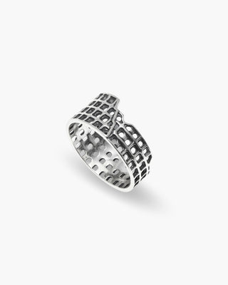 Roman Empire ring in 925 sterling silver, Colosseum wrap, angled view