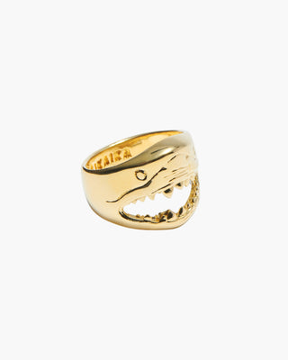 Great White ring in 14K gold plated, great white shark, front view