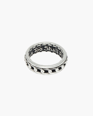 This Too Shall Pass ring in 925 sterling silver, spinner chain band, front view