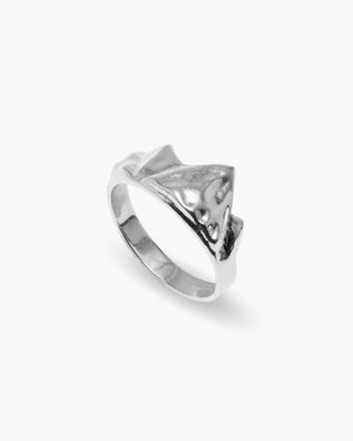 Mt. Ikaika ring in 925 sterling silver, mountain range signet, angled view